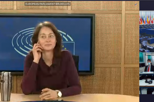 euro12E7ED8911-337D-24DF-1B20-174F737F8AF2.png