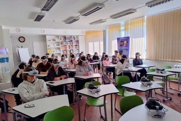 edukacija11FEB2DCF-DE54-5D93-7E3F-3EBD1C1459B8.jpg