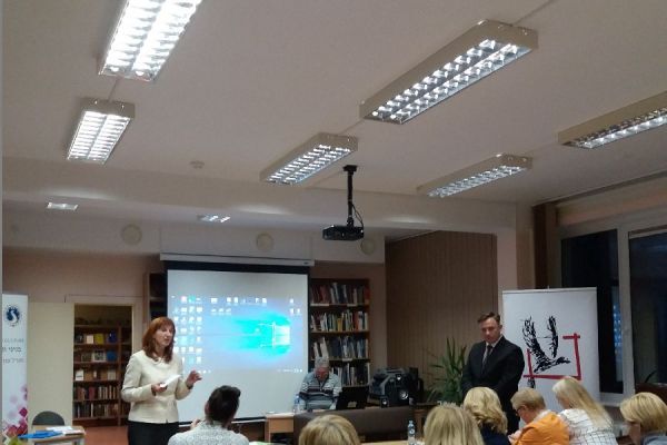 03D28CCEBF-614F-E870-7145-4E879C780913.jpg